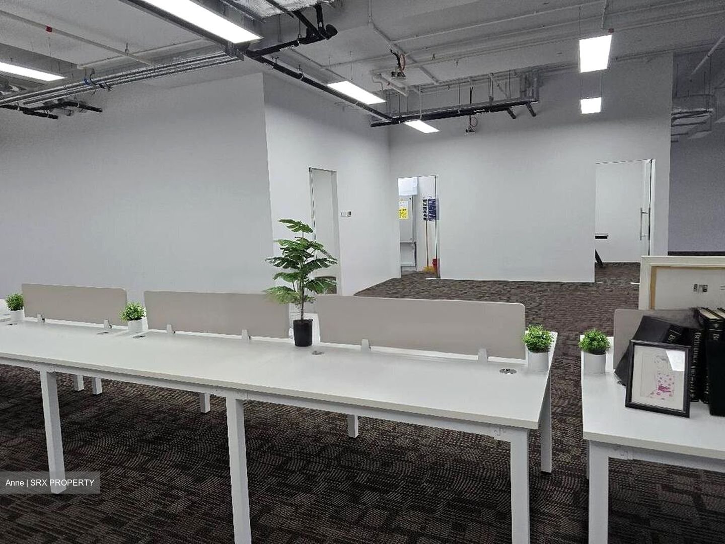 Woods Square (D25), Office #457476301